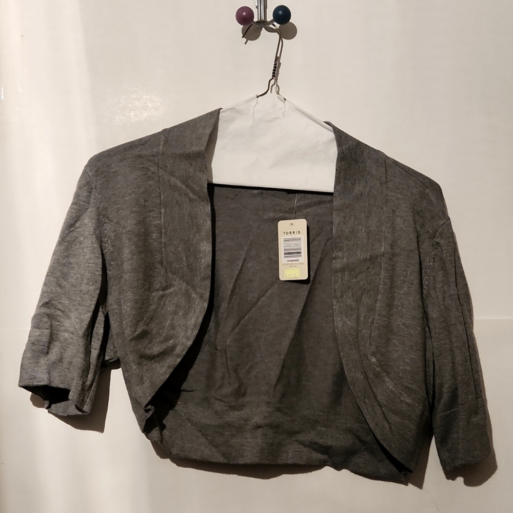 Brand New With Tags Torrid Grey Shrug!  Size 0.